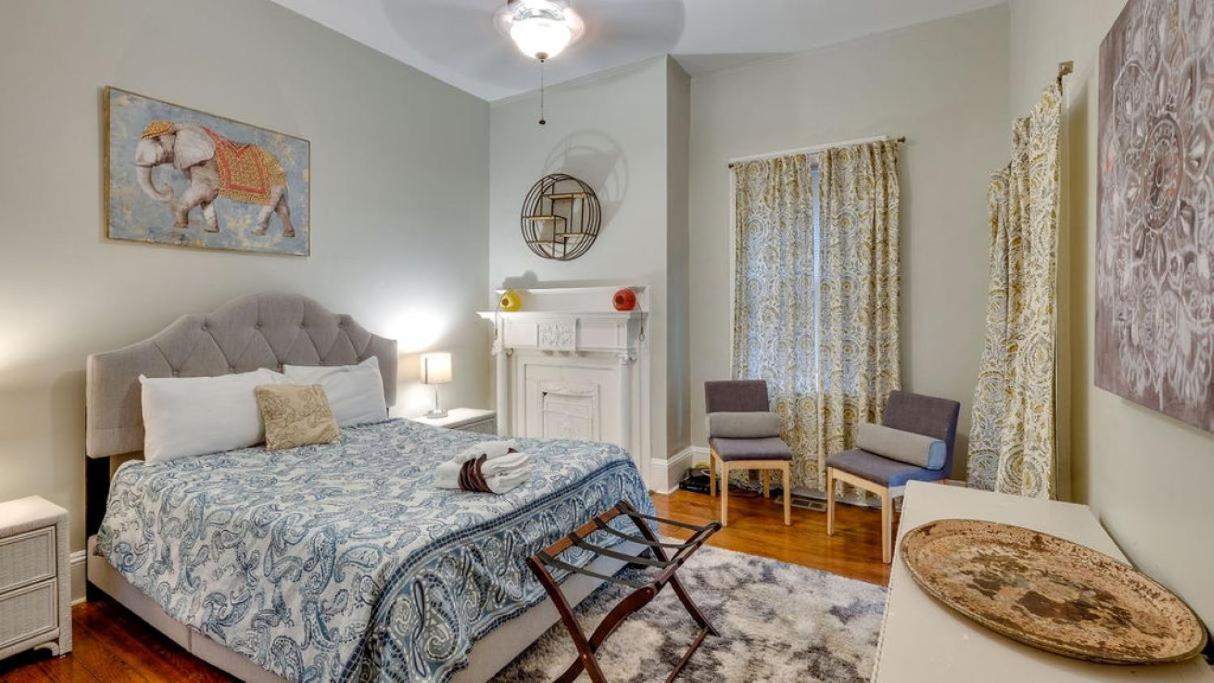 Comfortable Escape In Historic Downtown Саванна Экстерьер фото